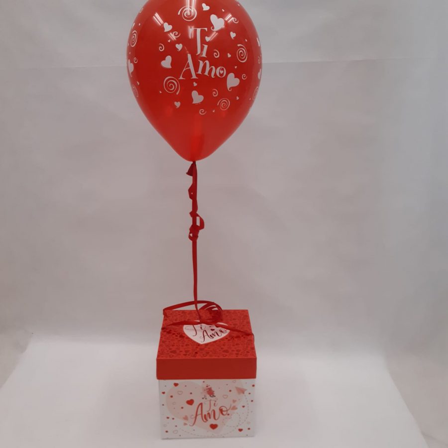 BOX SAN VALENTINO CON PELUCHE CON CARAMELLE + 3 PALLONCINI LATTICE - Il  Portico Cartolibreria